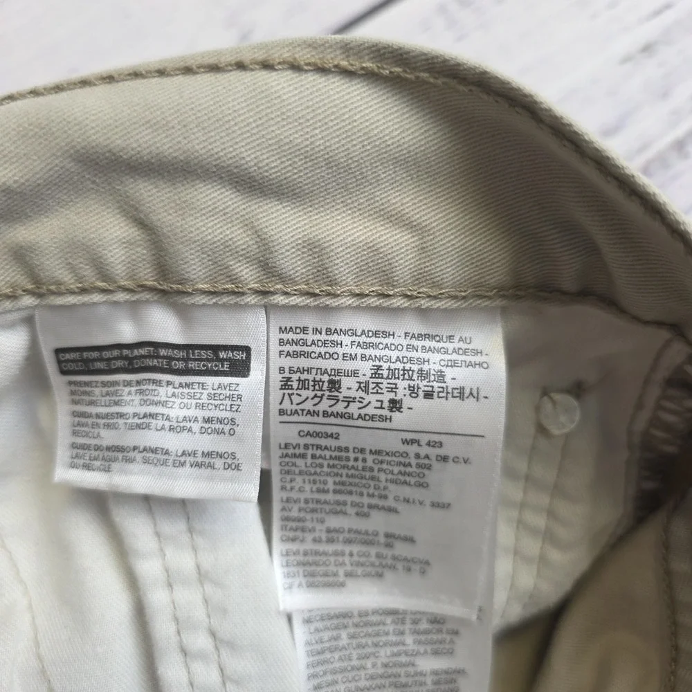 Levis 514 Jeans Mens 38x30 Beige‎ Medium Wash Straight Fit Mid Rise Cotton